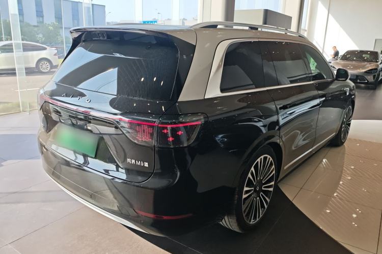 Used Hima AITO M9 2025 Model Pure Electric Ultra Edition 100kWh 6-seater (896-line LiDAR) Rear Right 45 Deg