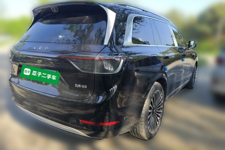 Used Hima AITO M9 2025 Extended-Range Max Version 52 kWh 5-Seater Edition Rear Right 45 Deg