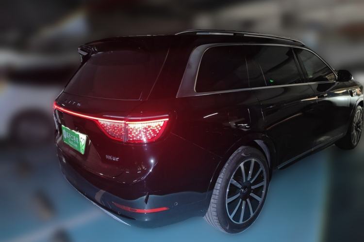 Used Hima AITO M9 2025 Extended-Range Ultra Version 52 kWh 6-Seater Rear Right 45 Deg