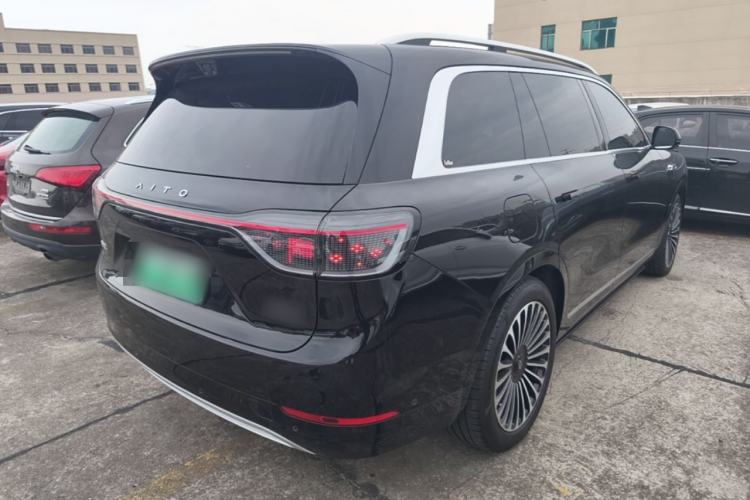Used Hima AITO M9 2025 Extended-Range Ultra Version 52 kWh 6-Seater Rear Right 45 Deg
