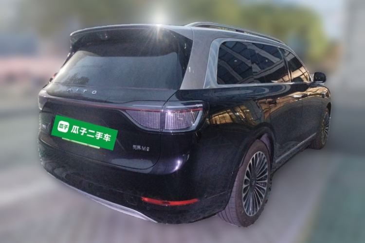 Used Hima AITO M9 2025 Extended-Range Ultra Version 52 kWh 6-Seater Rear Right 45 Deg