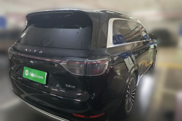Used Hima AITO M9 2025 Extended-Range Ultra Version 52 kWh 6-Seater Rear Right 45 Deg