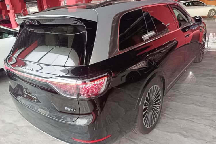 Used Hima AITO M9 2025 Extended-Range Ultra Version 52 kWh 6-Seater Rear Right 45 Deg