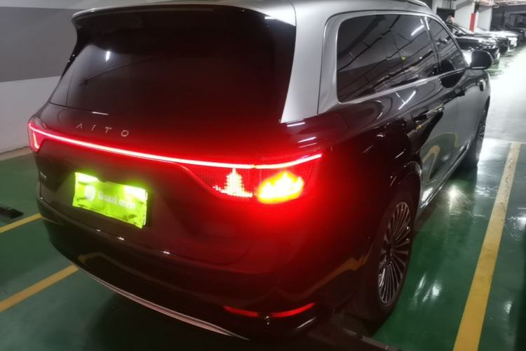 Used Hima AITO M9 2025 Extended-Range Ultra Version 52 kWh 6-Seater Rear Right 45 Deg