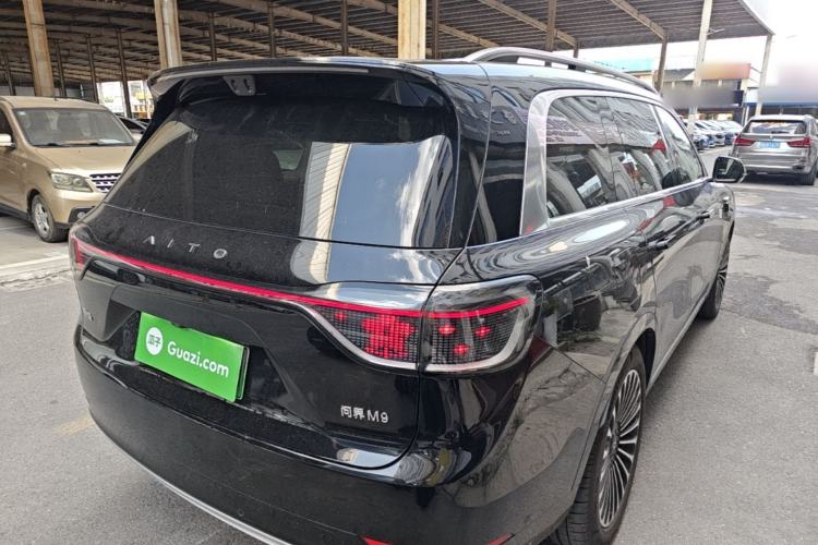Used Hima AITO M9 2025 Extended-Range Ultra Version 52 kWh 6-Seater Rear Right 45 Deg