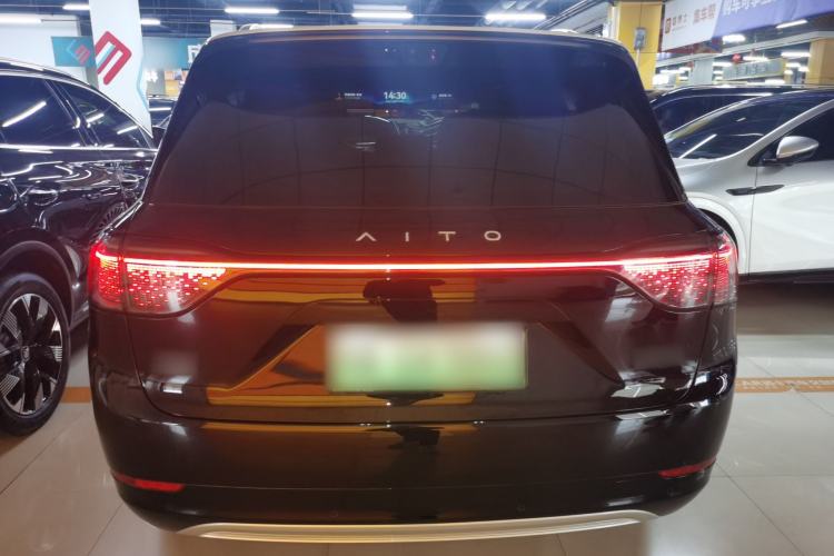 Used Hima AITO M9 2025 Extended-Range Ultra Version 52 kWh 5-Seater Edition Rear