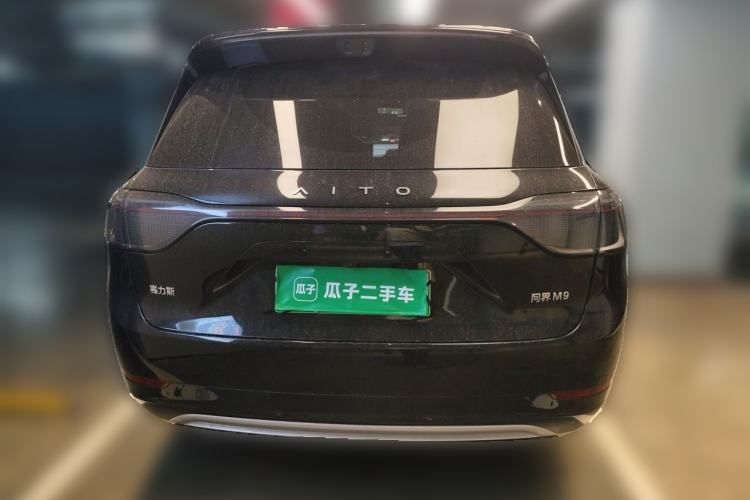 Used Hima AITO M9 2025 Extended-Range Ultra Version 52 kWh 6-Seater Rear