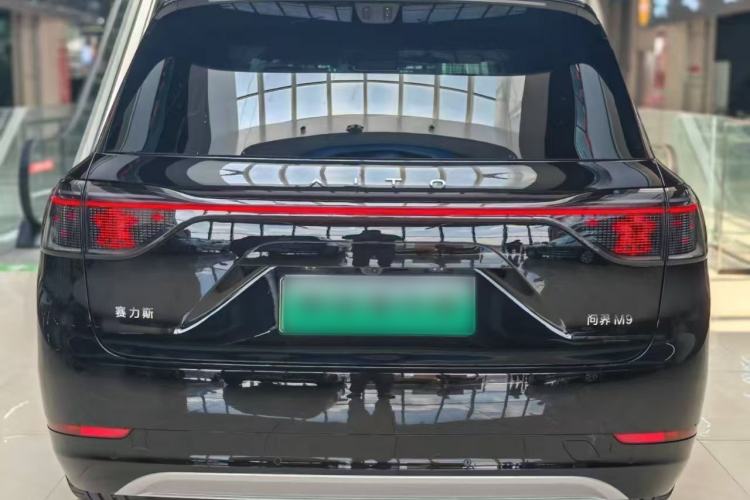 Used Hima AITO M9 2025 Extended-Range Ultra Version 52 kWh 5-Seater Edition Rear