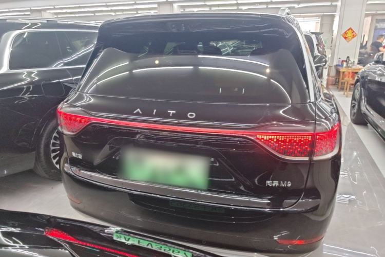 Used Hima AITO M9 2025 Extended-Range Ultra Version 52 kWh 6-Seater Rear