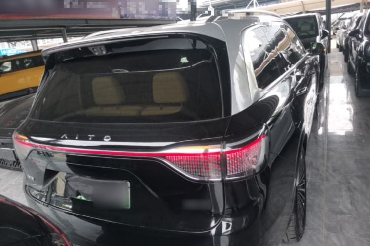 Used Hima AITO M9 2025 Extended-Range Ultra Version 52 kWh 6-Seater Rear