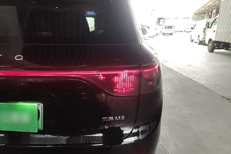 Used Hima AITO M9 2025 Extended-Range Ultra Version 52 kWh 6-Seater Right Rear Taillight