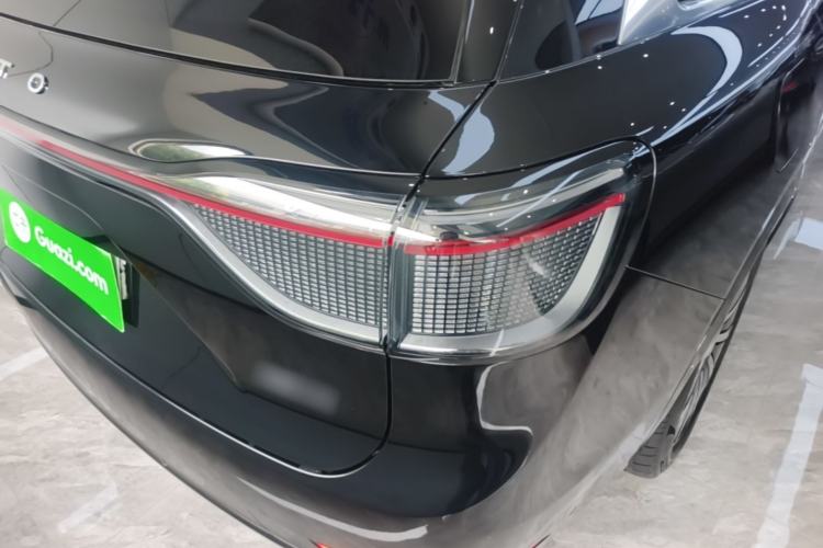 Used Hima AITO M9 2025 Extended-Range Ultra Version 52 kWh 5-Seater Edition Right Rear Taillight