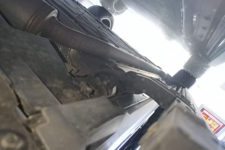 Used Hima AITO M9 2025 Extended-Range Ultra Version 52 kWh 6-Seater Right Side Sill