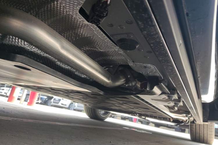 Used Hima AITO M9 2025 Model Range-Extended Max Edition 52kWh 5-seater (896-line LiDAR) Right Side Sill