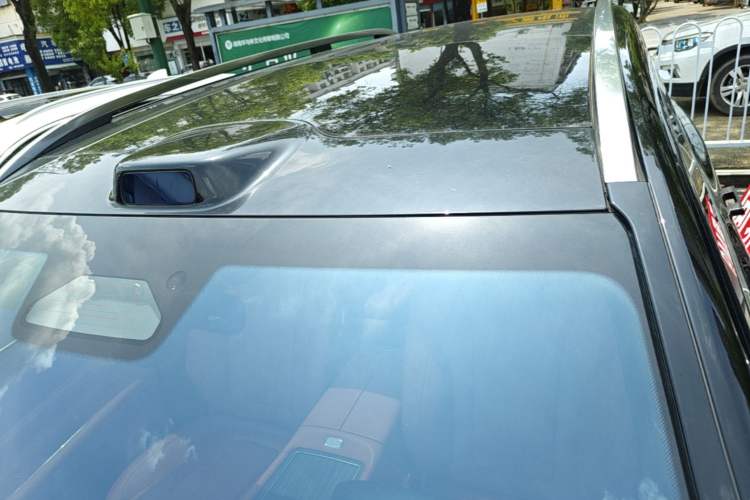 Used Hima AITO M9 2025 Extended-Range Max Version 52 kWh 6-Seater Edition Roof