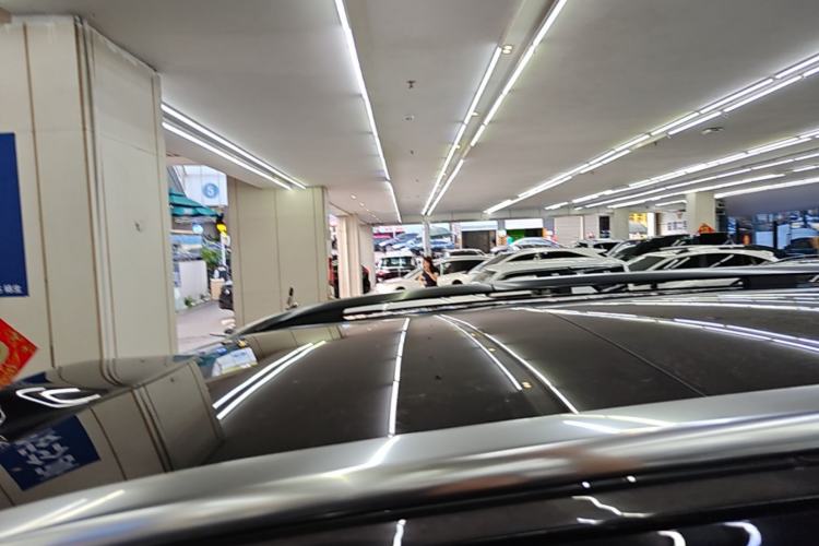 Used Hima AITO M9 2025 Extended-Range Ultra Version 52 kWh 5-Seater Edition Roof