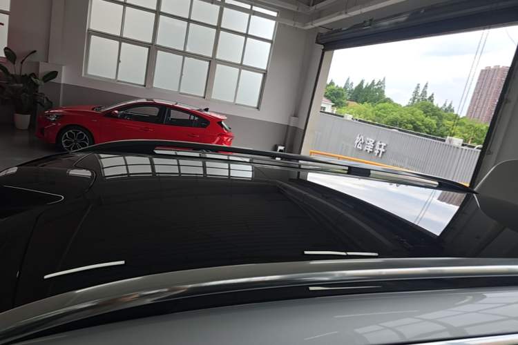 Used Hima AITO M9 2025 Extended-Range Ultra Version 52 kWh 5-Seater Edition Roof