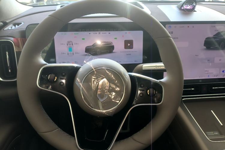 Used Hima AITO M9 2025 Model Range-Extended Max Edition 52kWh 6-seater (896-line LiDAR) Steering Wheel