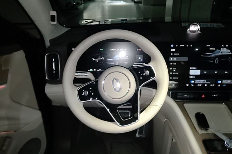 Used Hima AITO M9 2025 Extended-Range Ultra Version 52 kWh 5-Seater Edition Steering Wheel
