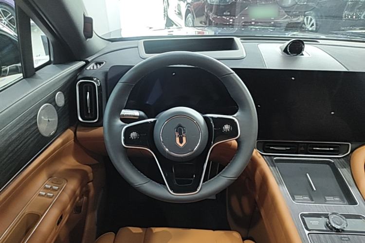 Used Hima AITO M9 2025 Extended-Range Ultra Version 52 kWh 6-Seater Steering Wheel
