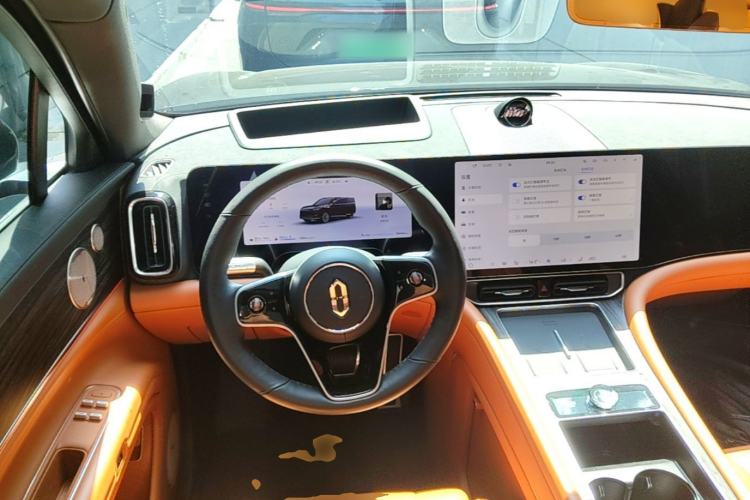 Used Hima AITO M9 2025 Extended-Range Max Version 52 kWh 6-Seater Edition Steering Wheel
