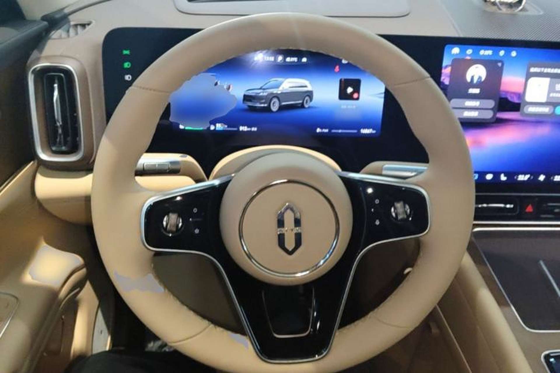 Used Hima AITO M9 2025 Extended-Range Ultra Version 52 kWh 6-Seater Steering Wheel