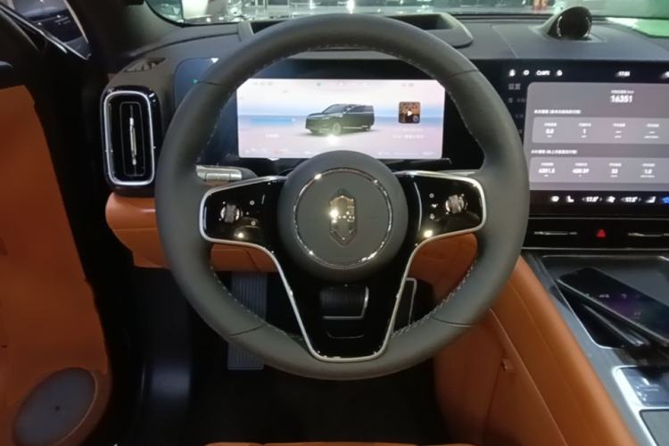 Used Hima AITO M9 2025 Extended-Range Ultra Version 52 kWh 6-Seater Steering Wheel