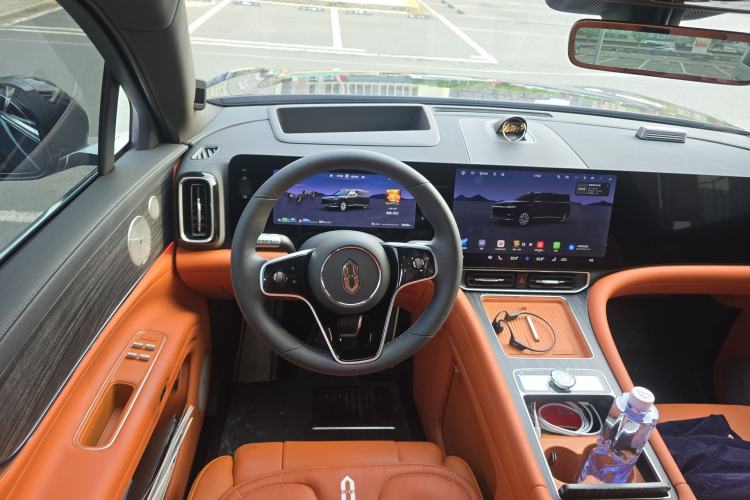 Used Hima AITO M9 2025 Extended-Range Max Version 52 kWh 6-Seater Edition Steering Wheel