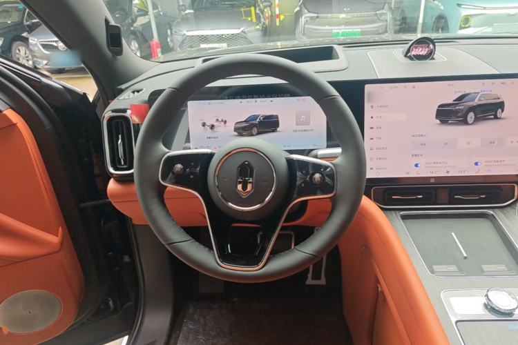 Used Hima AITO M9 2025 Model Range-Extended Ultra Edition 52kWh 6-seater (896-line LiDAR) Steering Wheel