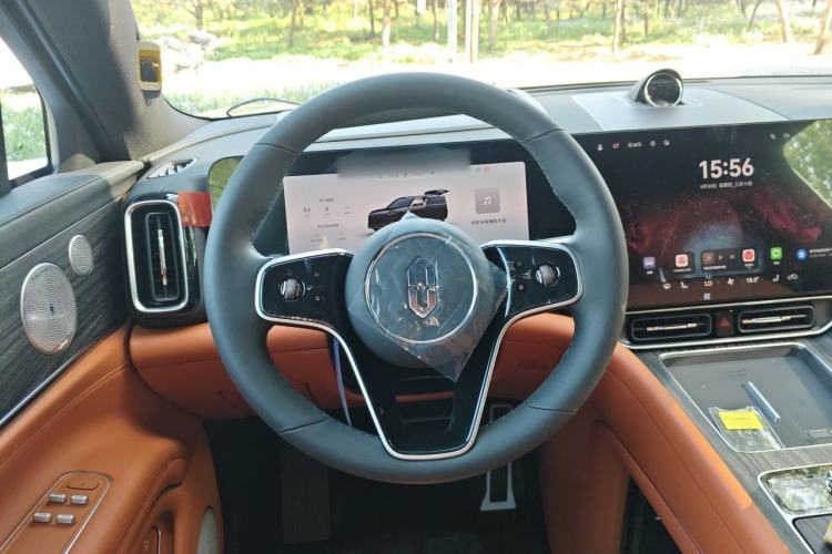 Used Hima AITO M9 2025 Extended-Range Max Version 52 kWh 5-Seater Edition Steering Wheel