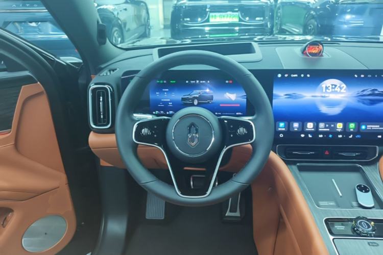 Used Hima AITO M9 2025 Extended-Range Ultra Version 52 kWh 5-Seater Edition Steering Wheel