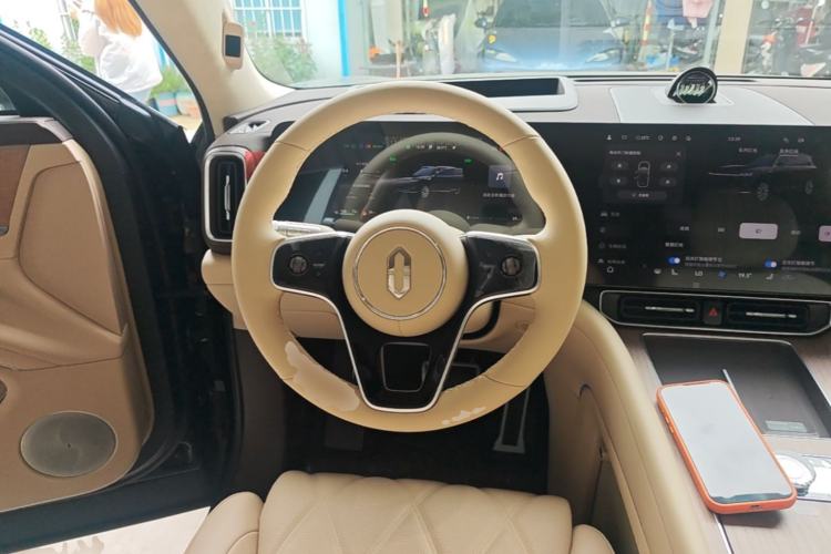 Used Hima AITO M9 2025 Model Range-Extended Ultra Edition 52kWh 6-seater (896-line LiDAR) Steering Wheel
