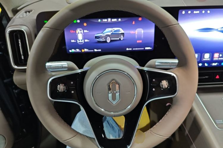 Used Hima AITO M9 2025 Extended-Range Ultra Version 52 kWh 6-Seater Steering Wheel