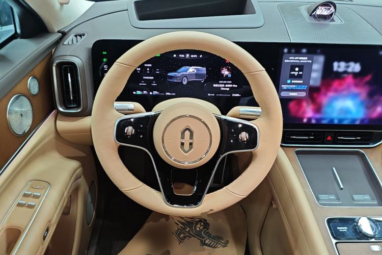 Used Hima AITO M9 2025 Extended-Range Ultra Version 52 kWh 6-Seater Steering Wheel