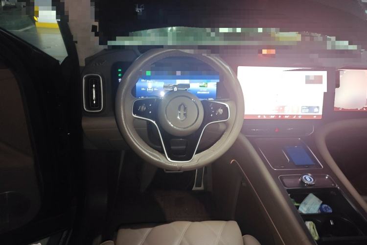 Used Hima AITO M9 2025 Extended-Range Ultra Version 52 kWh 5-Seater Edition Steering Wheel