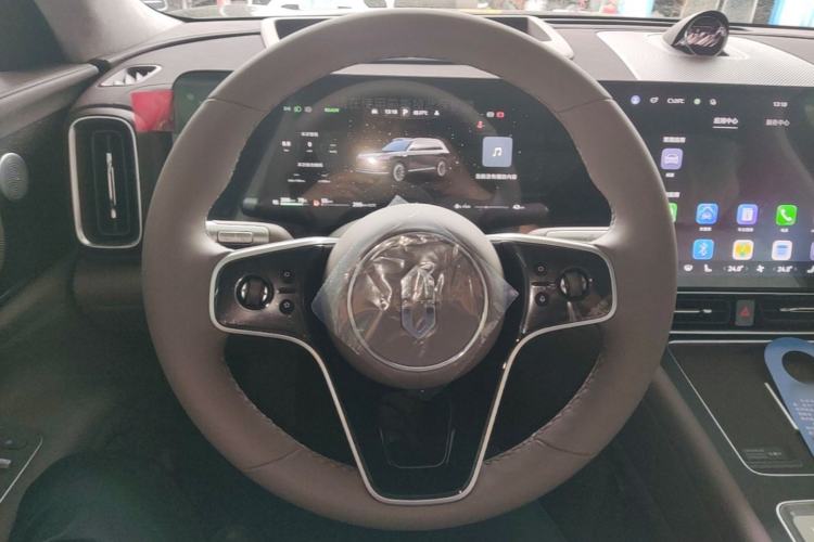 Used Hima AITO M9 2025 Model Range-Extended Ultra Edition 52kWh 6-seater (896-line LiDAR) Steering Wheel