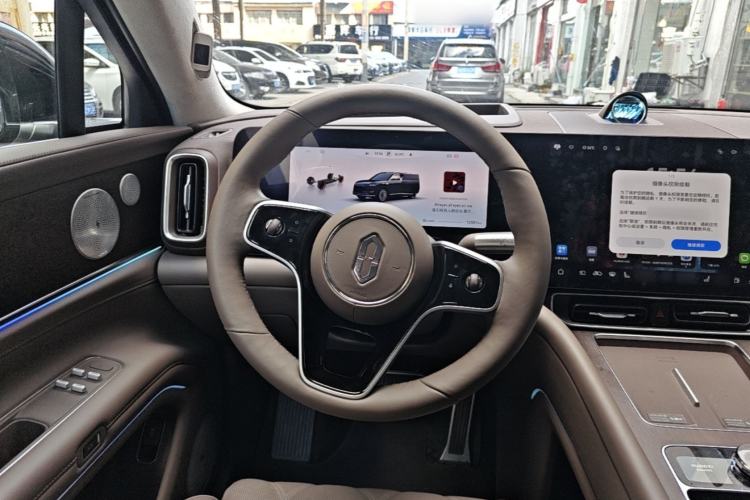 Used Hima AITO M9 2025 Extended-Range Ultra Version 52 kWh 6-Seater Steering Wheel