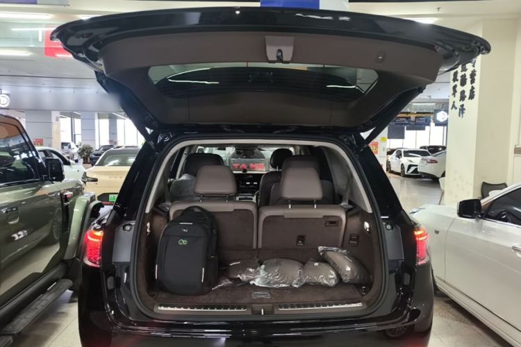 Used Hima AITO M9 2025 Extended-Range Ultra Version 52 kWh 6-Seater Trunk