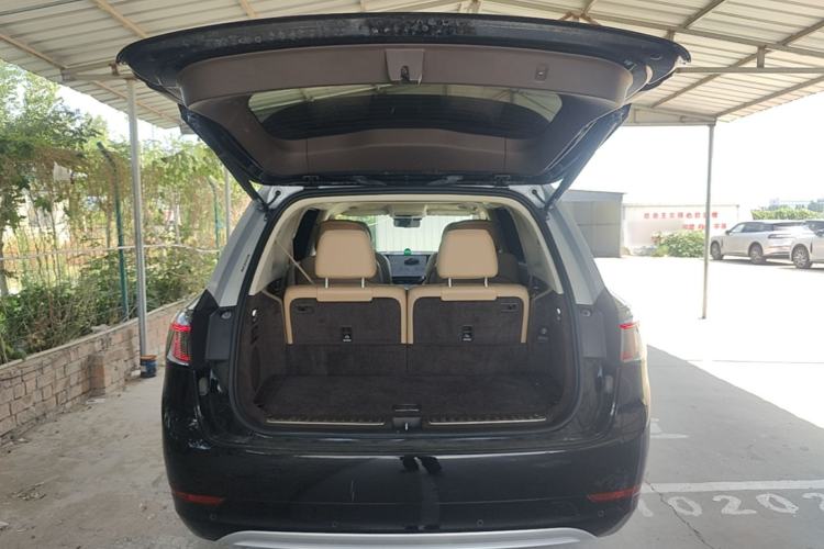 Used Hima AITO M9 2025 Extended-Range Ultra Version 52 kWh 6-Seater Trunk