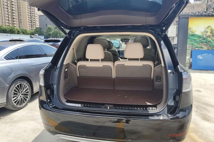 Used Hima AITO M9 2025 Extended-Range Ultra Version 52 kWh 6-Seater Trunk