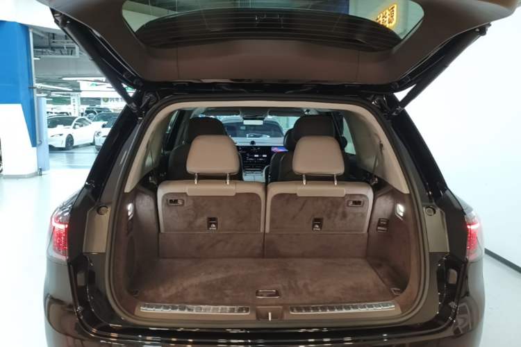 Used Hima AITO M9 2025 Extended-Range Ultra Version 52 kWh 6-Seater Trunk