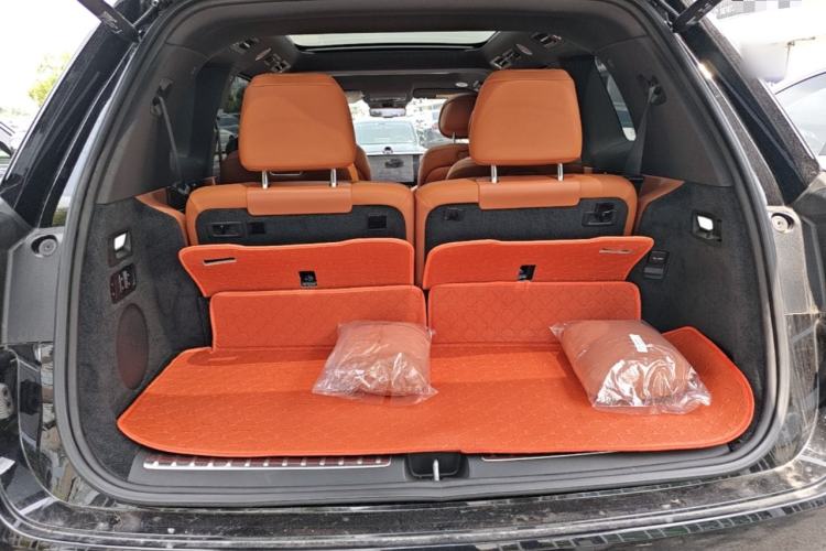 Used Hima AITO M9 2025 Extended-Range Max Version 52 kWh 6-Seater Edition Trunk