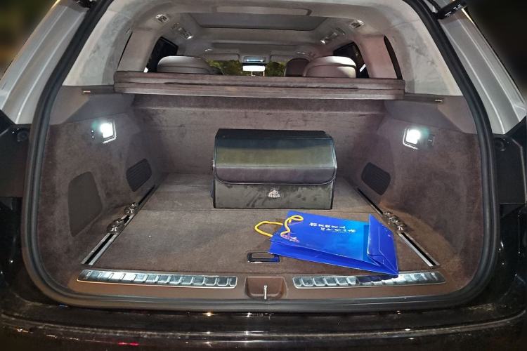 Used Hima AITO M9 2025 Extended-Range Ultra Version 52 kWh 5-Seater Edition Trunk