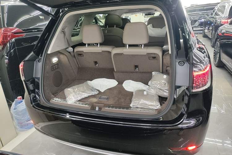 Used Hima AITO M9 2025 Extended-Range Ultra Version 52 kWh 6-Seater Trunk