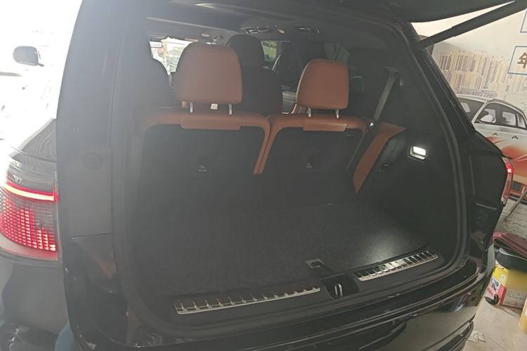 Used Hima AITO M9 2025 Extended-Range Ultra Version 52 kWh 6-Seater Trunk