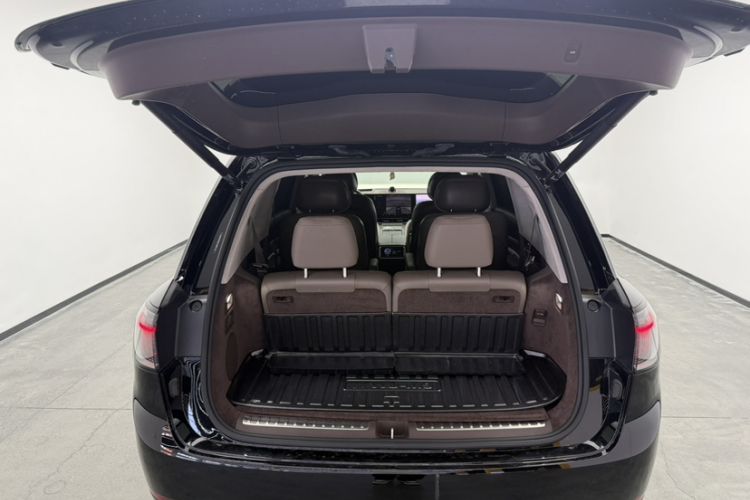 Used Hima AITO M9 2025 Extended-Range Ultra Version 52 kWh 6-Seater Trunk