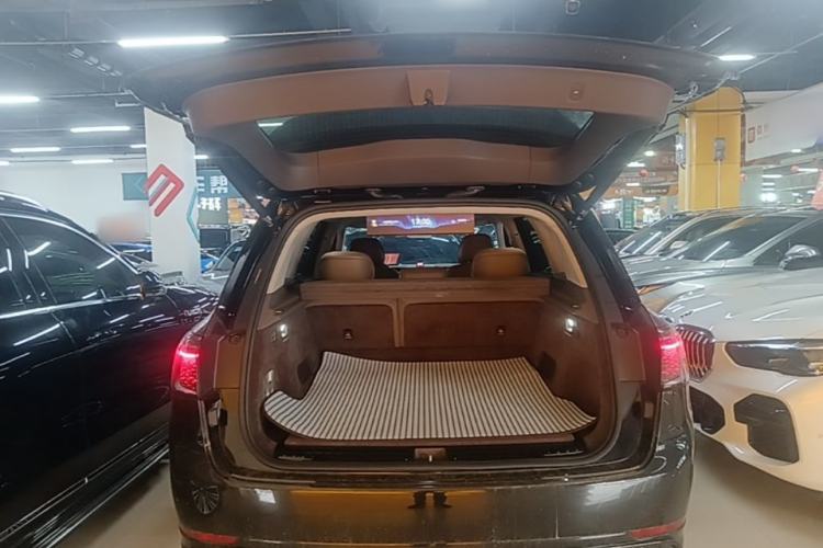 Used Hima AITO M9 2025 Extended-Range Ultra Version 52 kWh 5-Seater Edition Trunk
