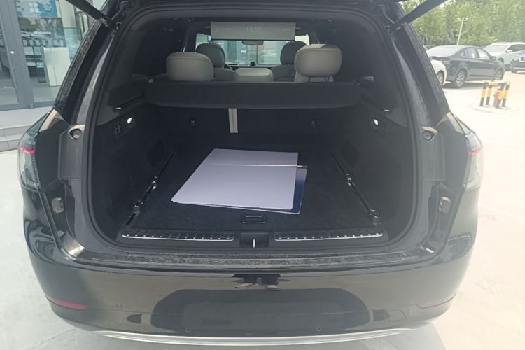 Used Hima AITO M9 2025 Extended-Range Ultra Version 52 kWh 5-Seater Edition Trunk