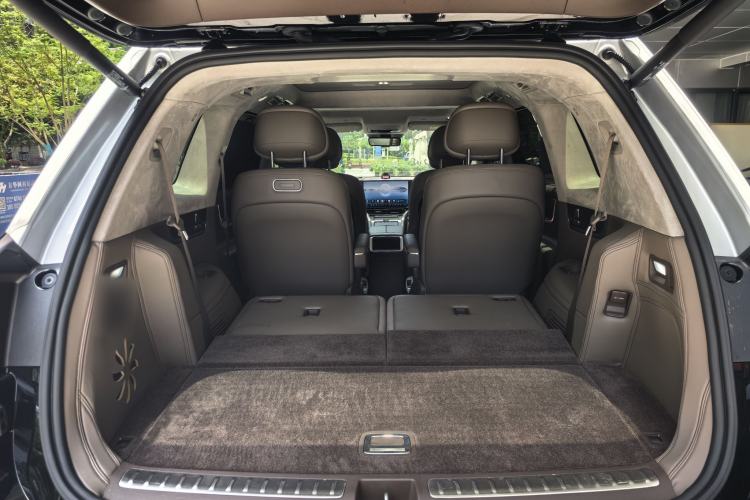 Used Hima AITO M9 2025 Extended-Range Ultra Version 52 kWh 6-Seater Trunk