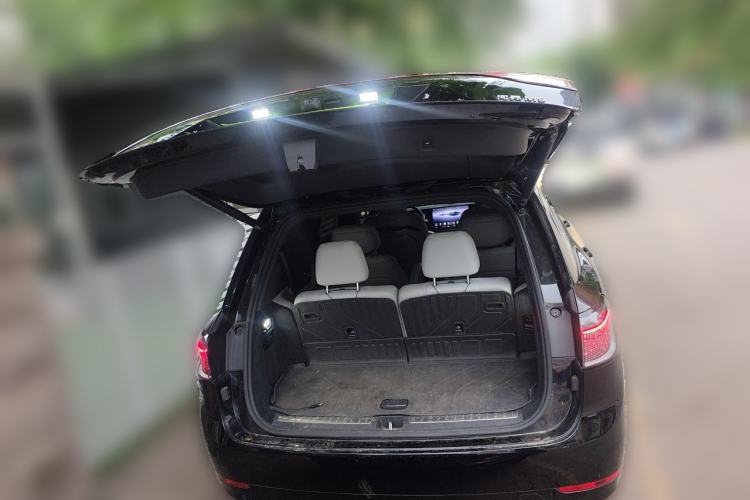 Used Hima AITO M9 2025 Extended-Range Ultra Version 52 kWh 6-Seater Trunk